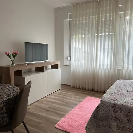 Apartment Monolocale Centro *